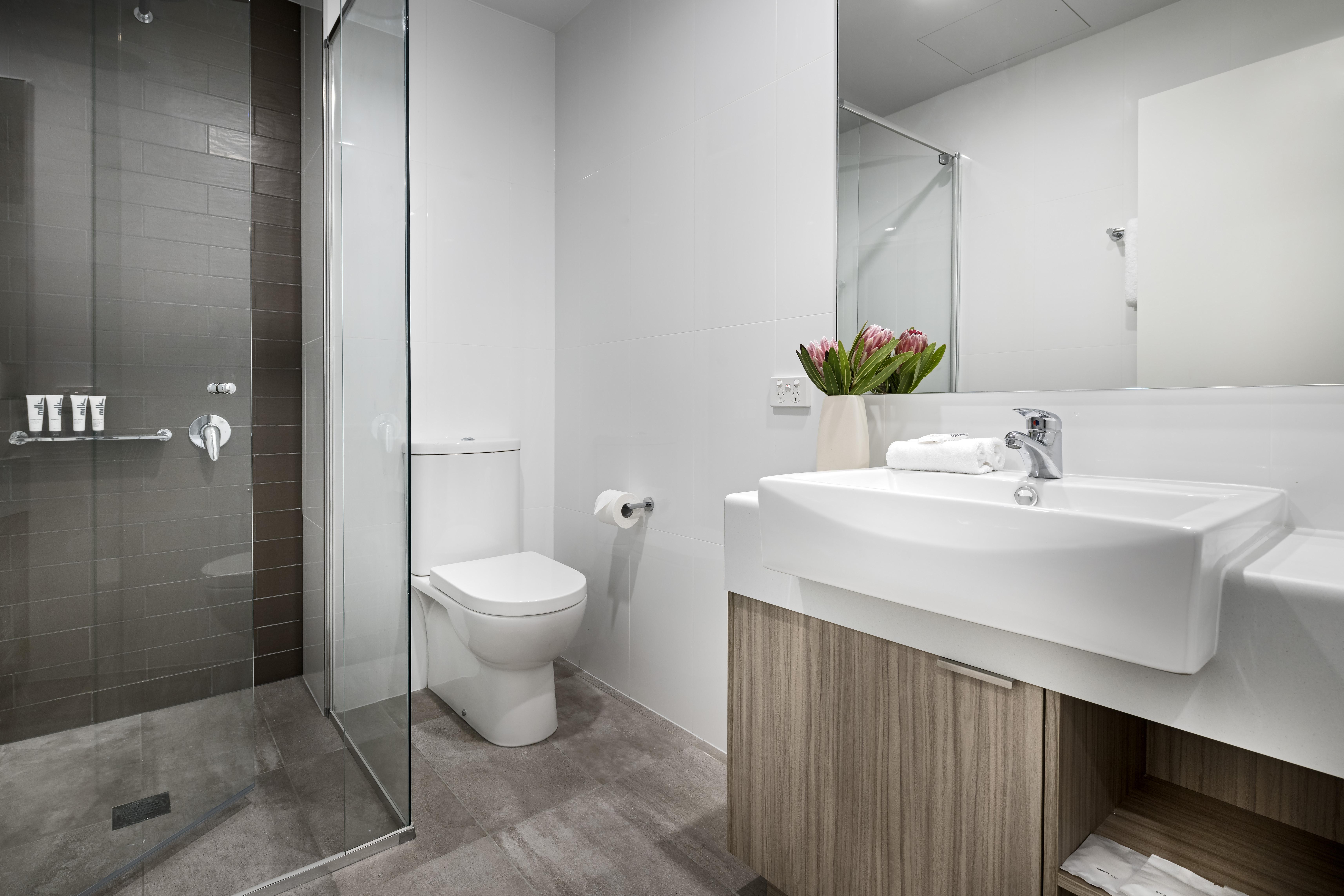 Quest Midland Aparthotel Eksteriør bilde